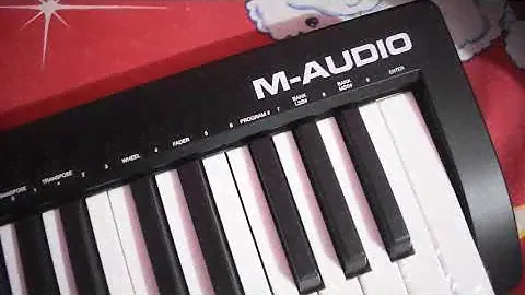 Unboxing M-audio keystation 49 mk3