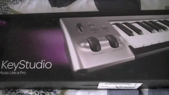 Avid M-Audio KeyStudio 49 Unboxing